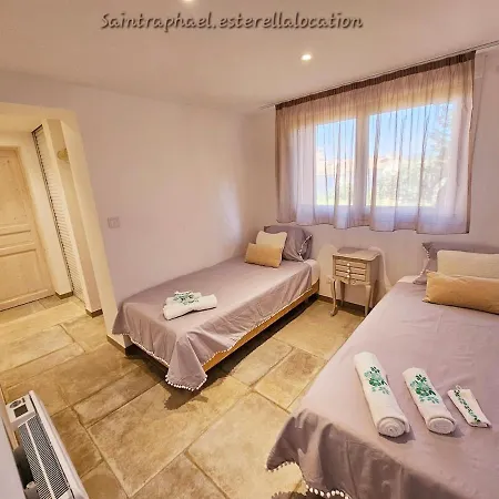 Saint-raphael Esterella Location 