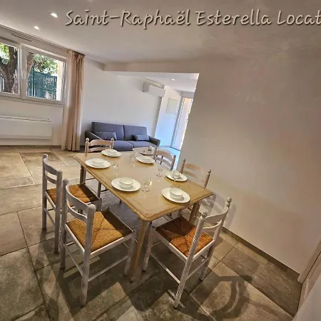 Saint-raphael Esterella Location 