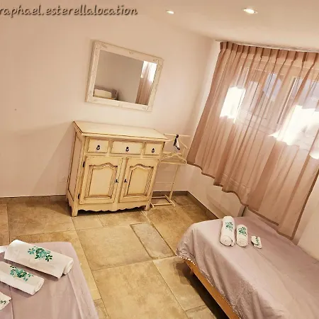 公寓 Saint-raphael Esterella Location 