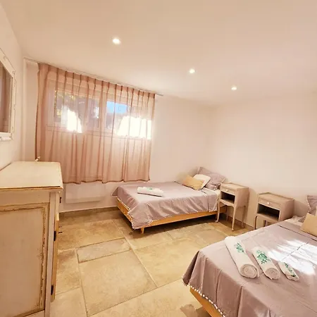 Saint-raphael Esterella Location 