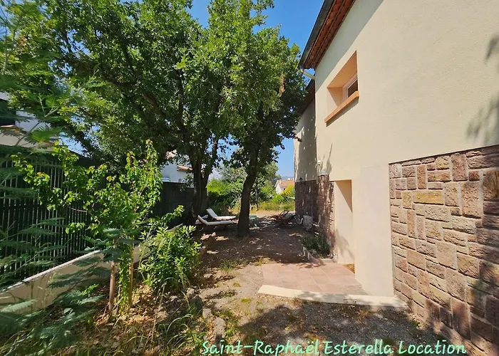 Saint-raphael Esterella Location 
